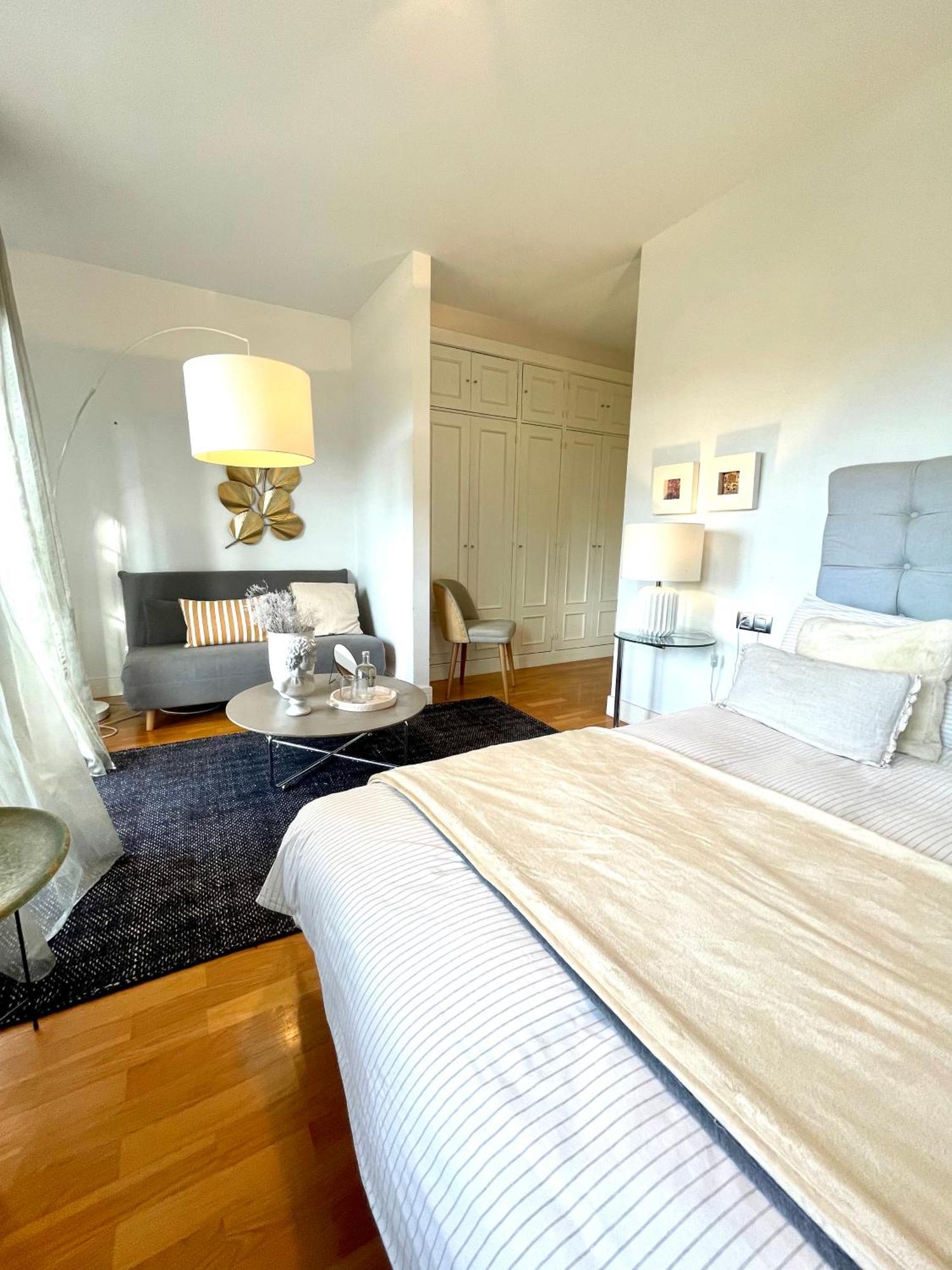 Estilosa Casa Golf Suites Gorraiz Extérieur photo